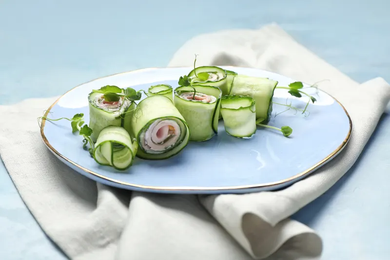 Kurkku-sushi