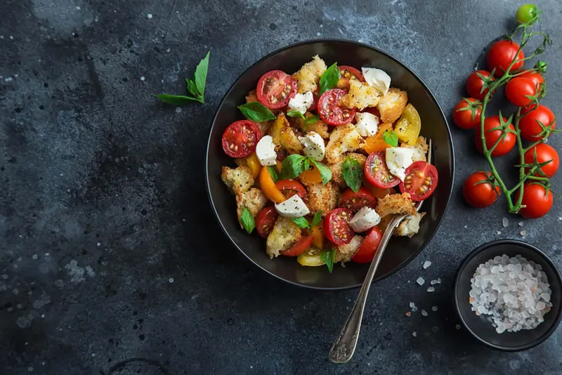 Panzanella Salaatti