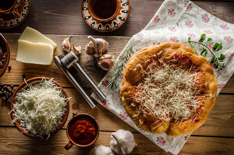Langos-leipä